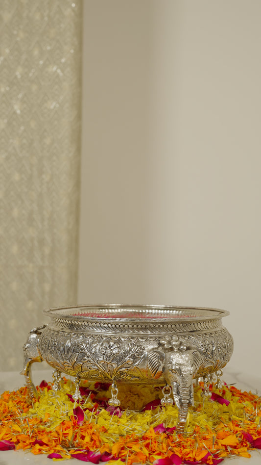 Elephant Urli With Ghungroo - Pitaltamba