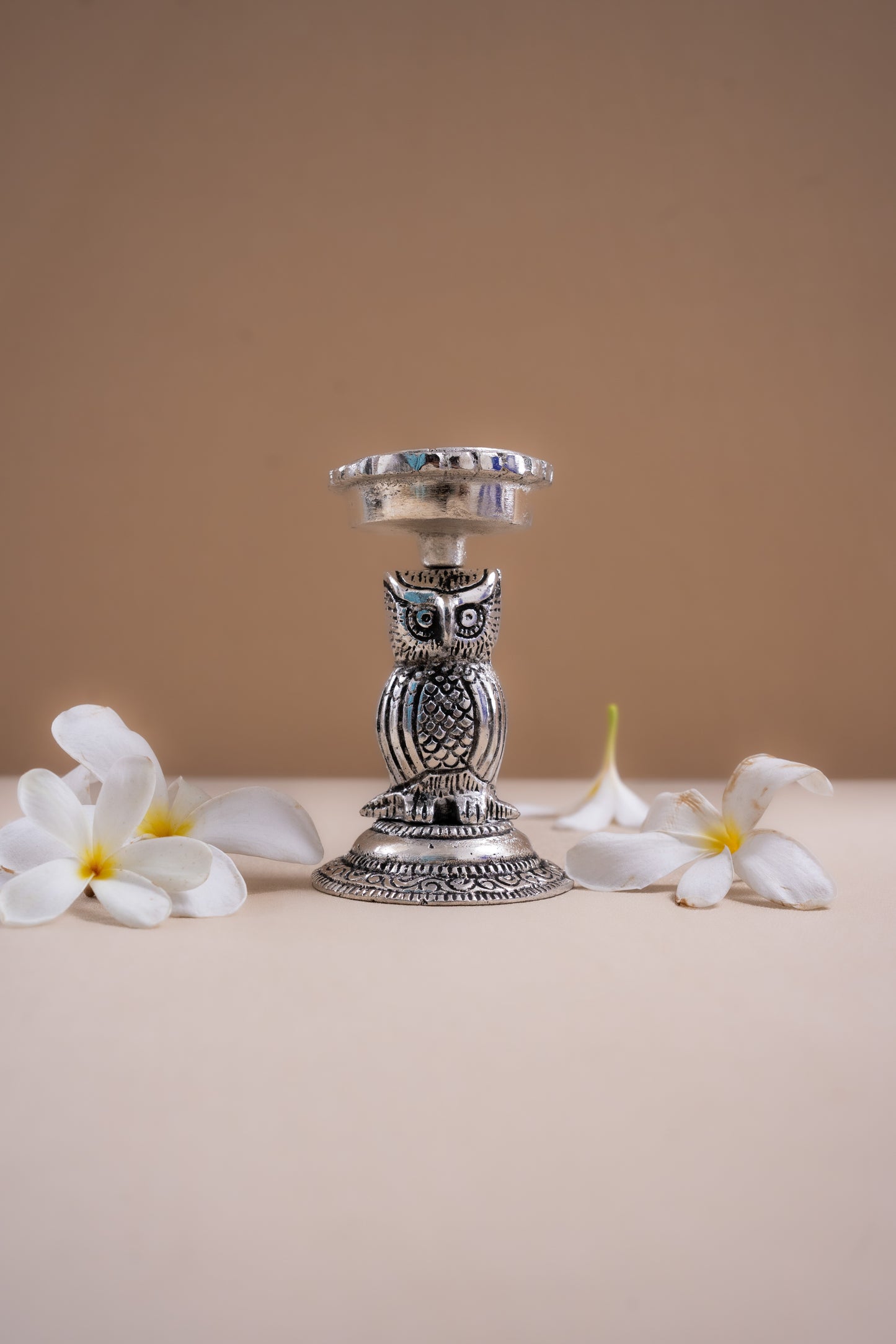 Auspicious owl candle holder