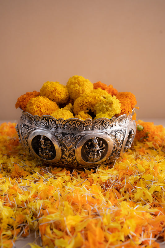 Ashta Lakshmi Urli - Pitaltamba