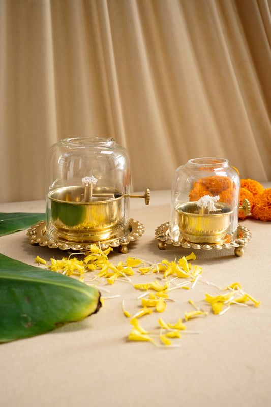 Akhand Diya With Adjustable Wick And Borocilate Glass - Pitaltamba