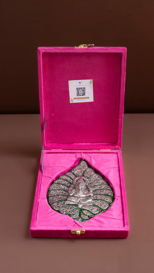 Leaf Ganesha Door Hanging - Pitaltamba