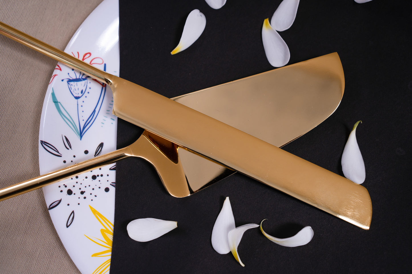 Cake Serves Spoon & Knife Set