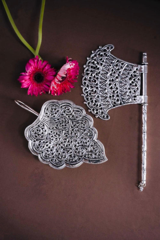 Leaf Platter with Pankhi (Combo Set) - Pitaltamba