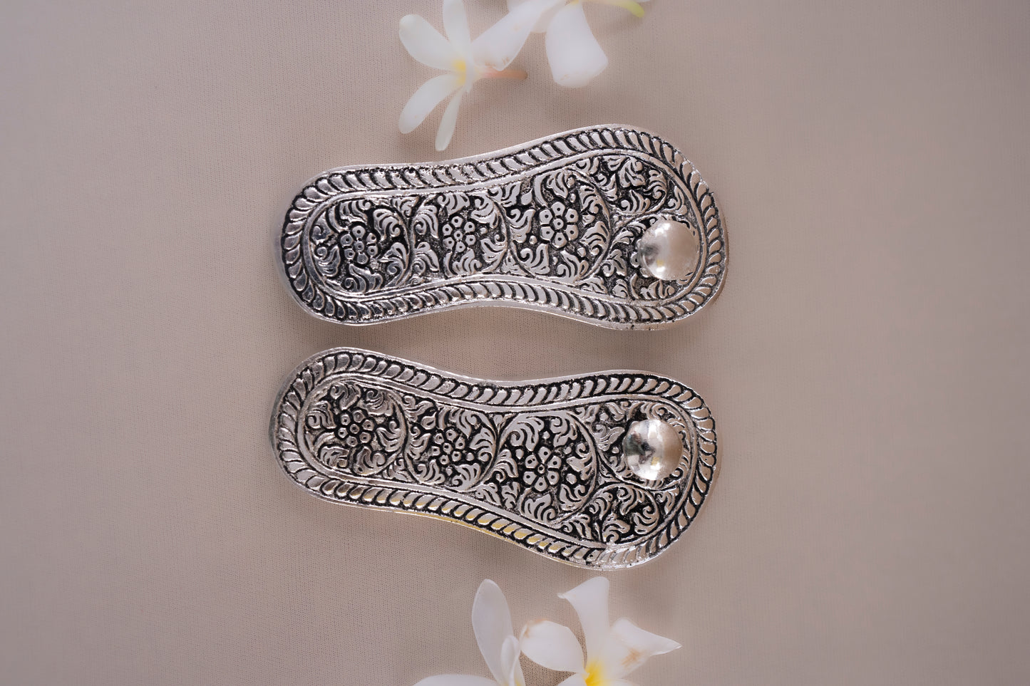 Antique charan paduka