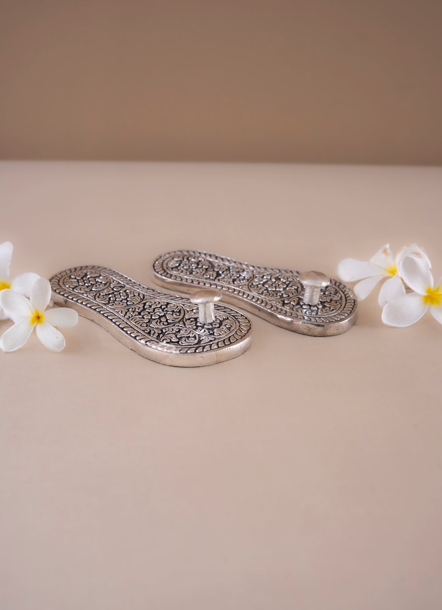 Antique charan paduka
