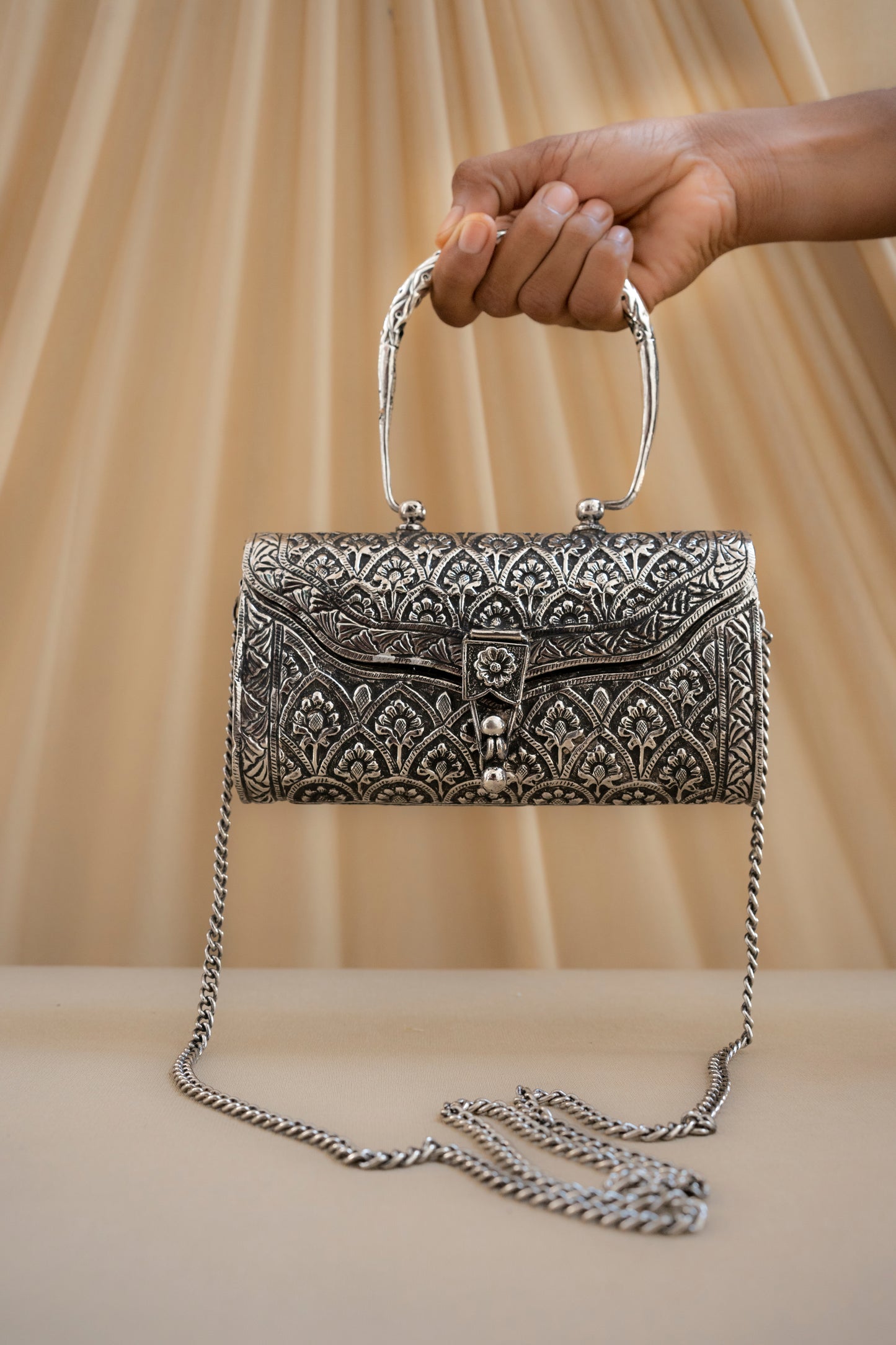 Intricate Carving Silver Purse / Clutch With Handle & String - Pitaltamba