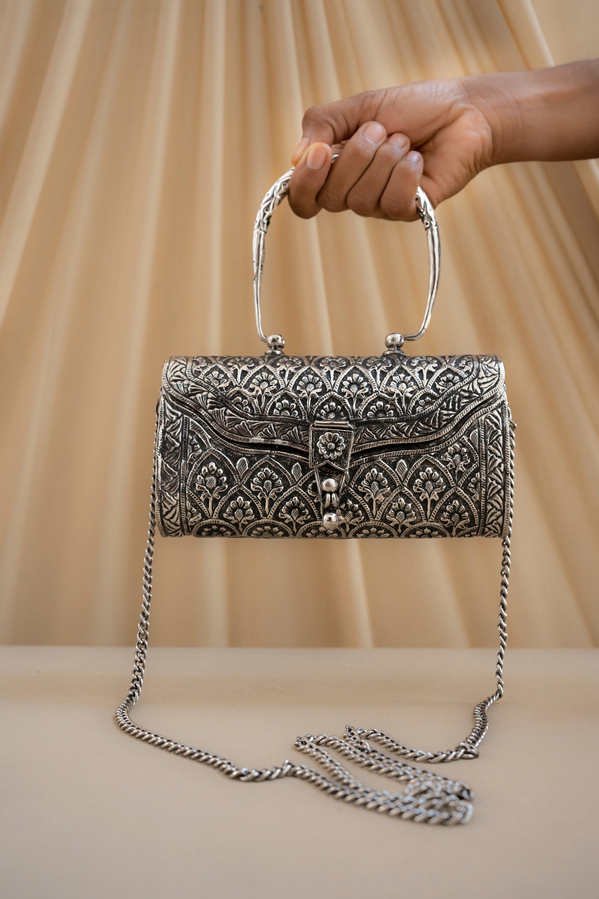 Intricate Carving Silver Purse / Clutch With Handle & String - Pitaltamba