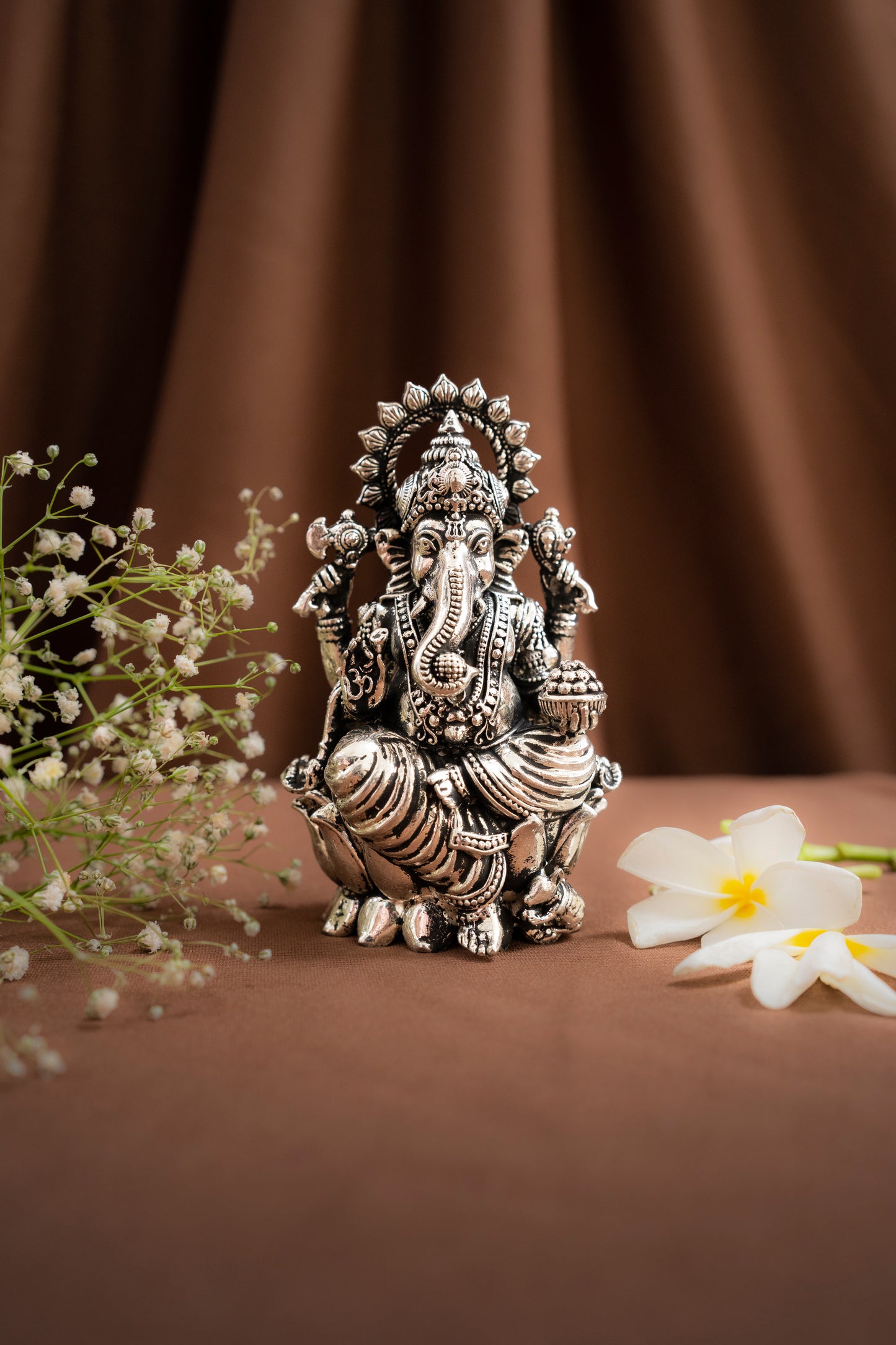 Laxmi Ganesh Pair - Pitaltamba