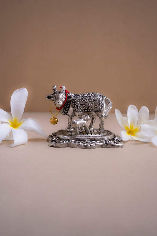 Kamdhenu Idol with calf with rakhi