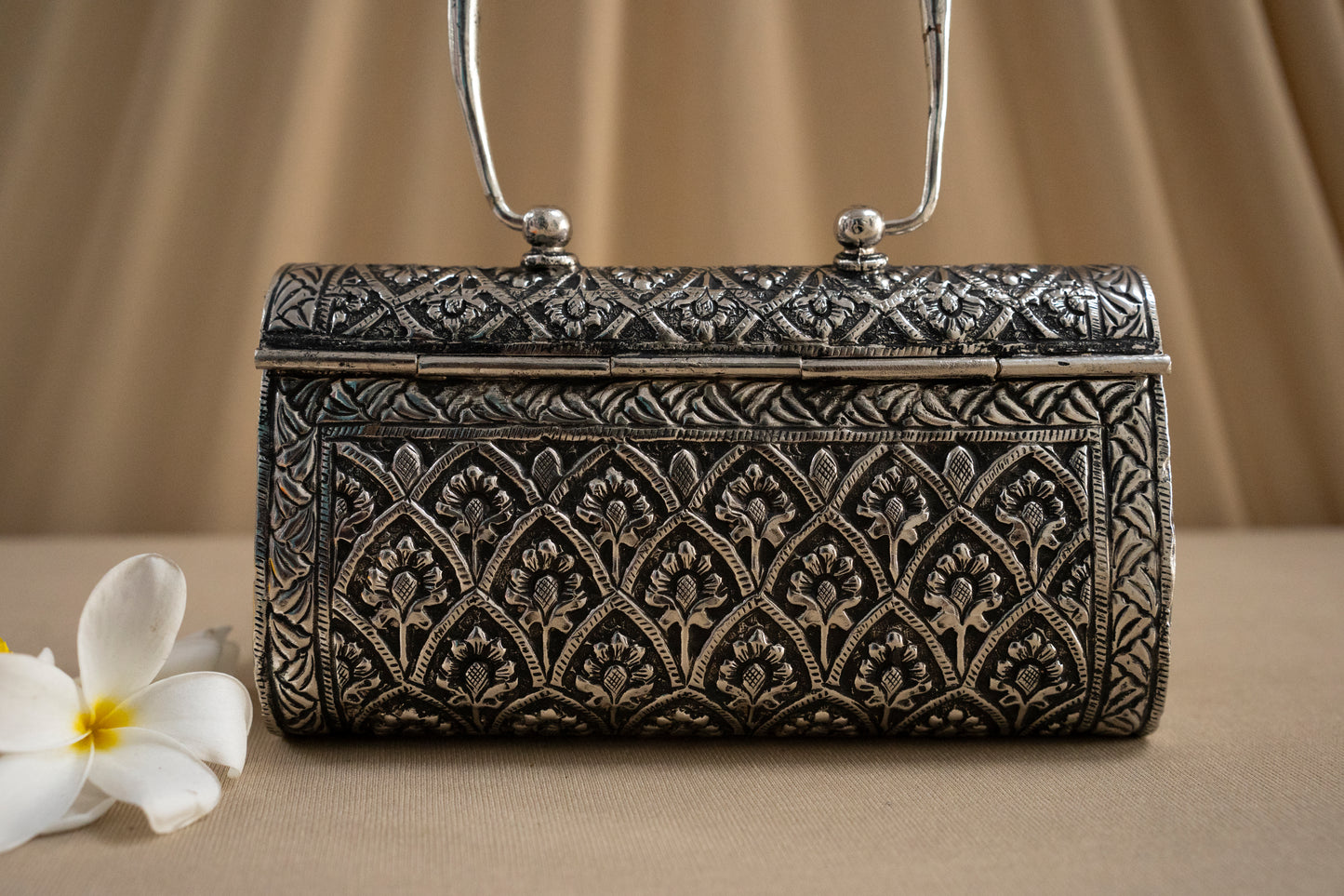 Intricate Carving Silver Purse / Clutch With Handle & String - Pitaltamba