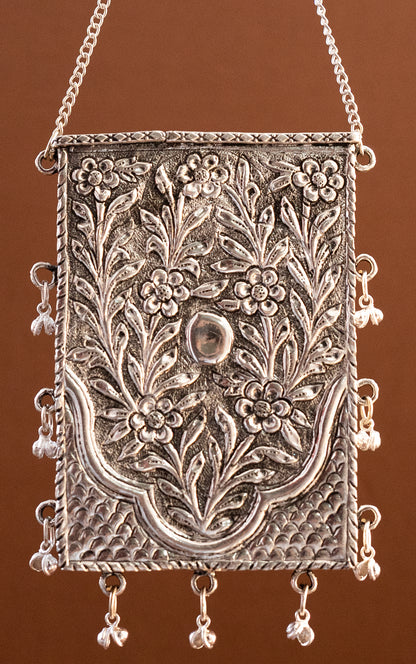 Mobile Holder with Ghungroo