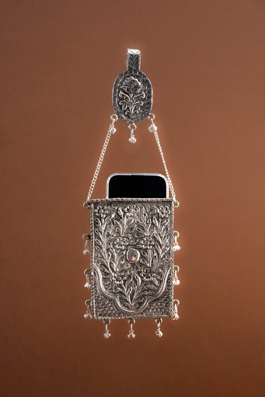 Mobile Holder with Ghungroo