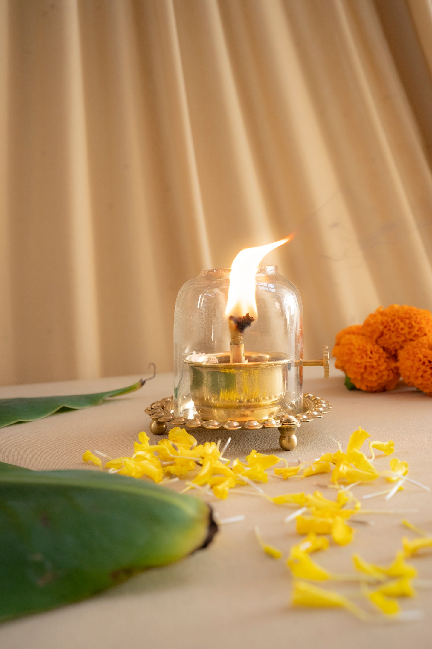 Akhand Diya With Adjustable Wick And  Borocilate Glass - Pitaltamba