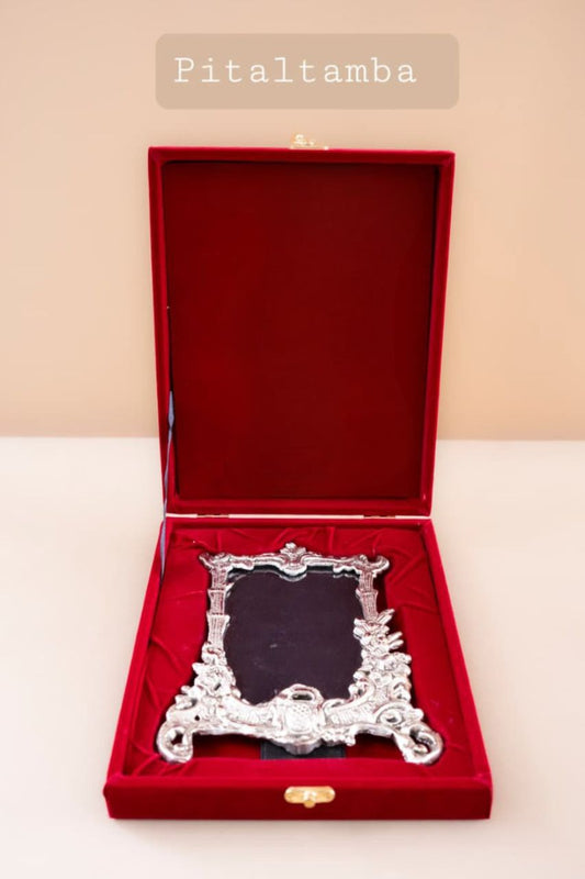 Silver-White Metal Rectangular Photo Frame - Pitaltamba