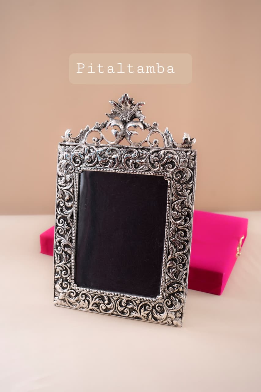 Flower Top Photo Frame